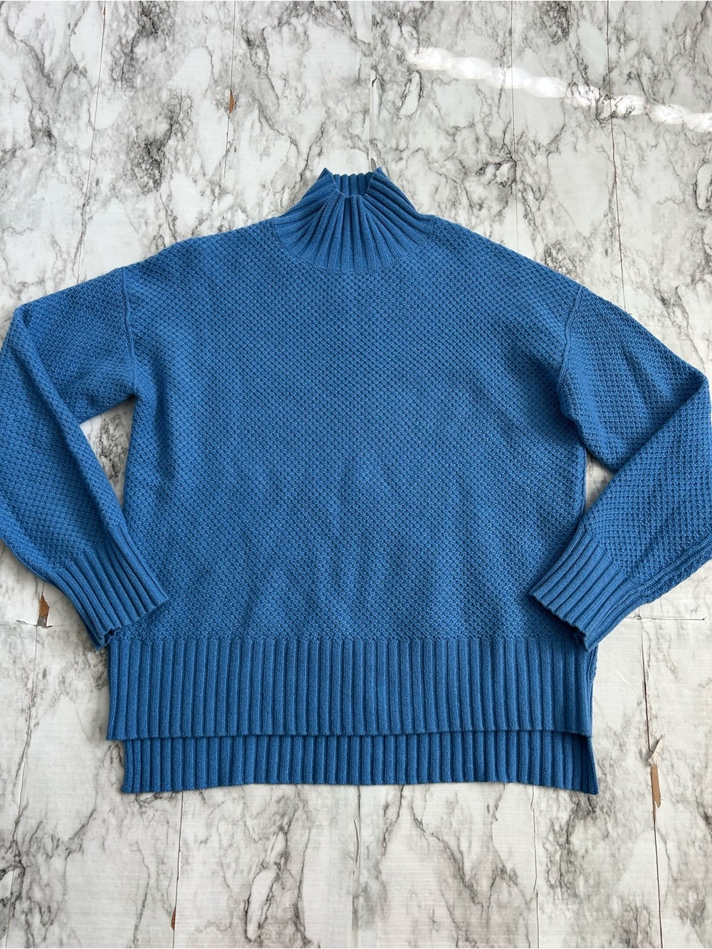 Everlane size XS 100% recycled Cashmere Stroopwafel Turtleneck Sweater Blue